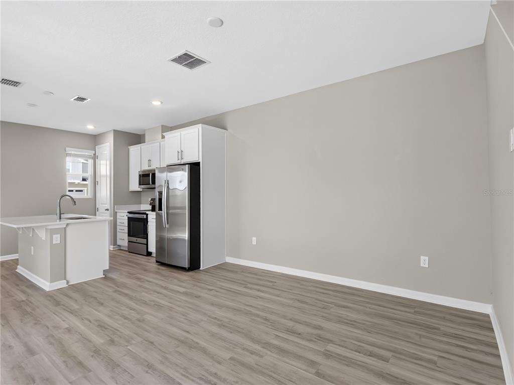 1465 Axel Graeson Avenue - Photo 7