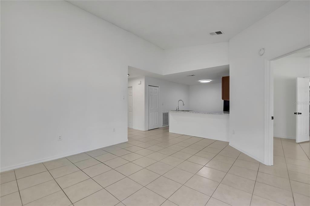 8053 Canterbury Street - Photo 4