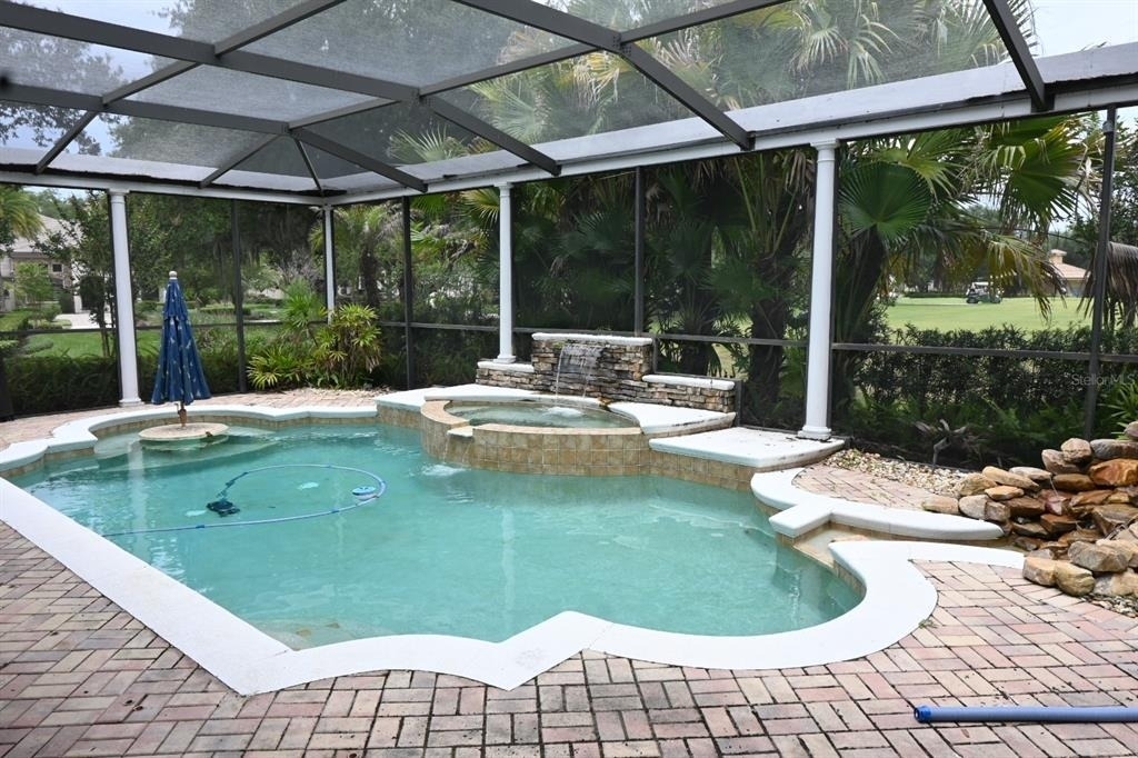 8122 Whitford Court - Photo 13