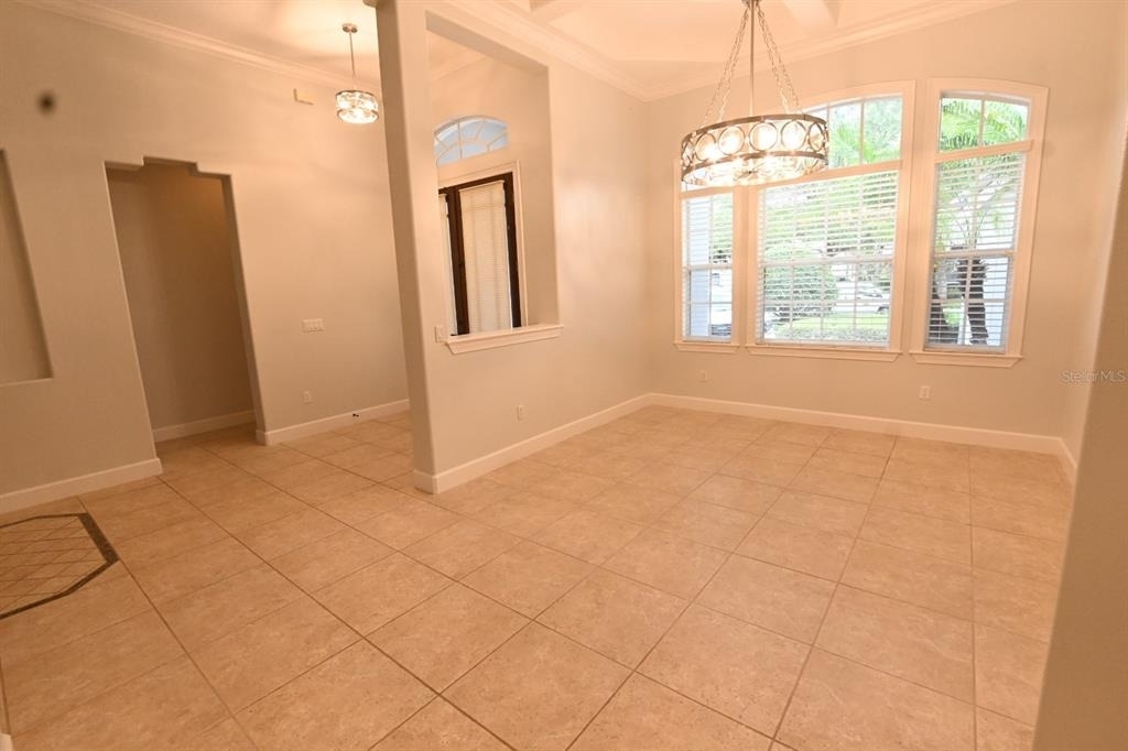 8122 Whitford Court - Photo 10