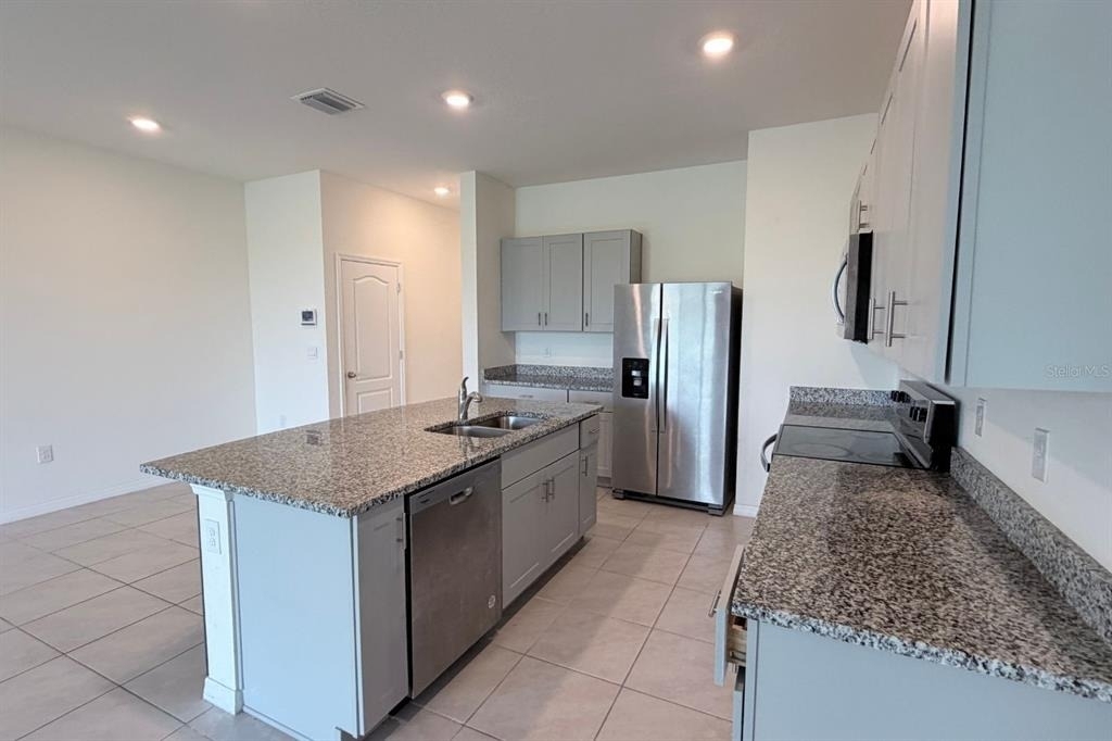 1470 Isleta Loop - Photo 6