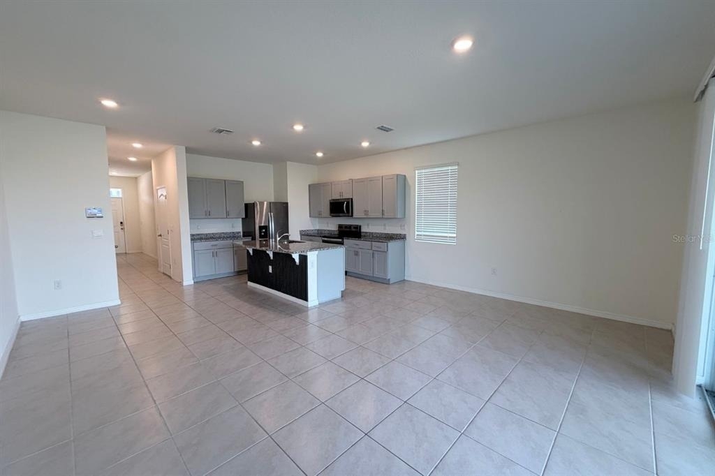 1470 Isleta Loop - Photo 3