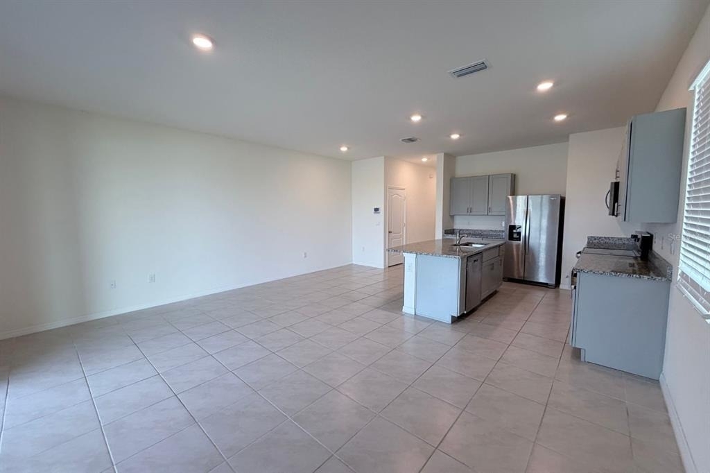 1470 Isleta Loop - Photo 5