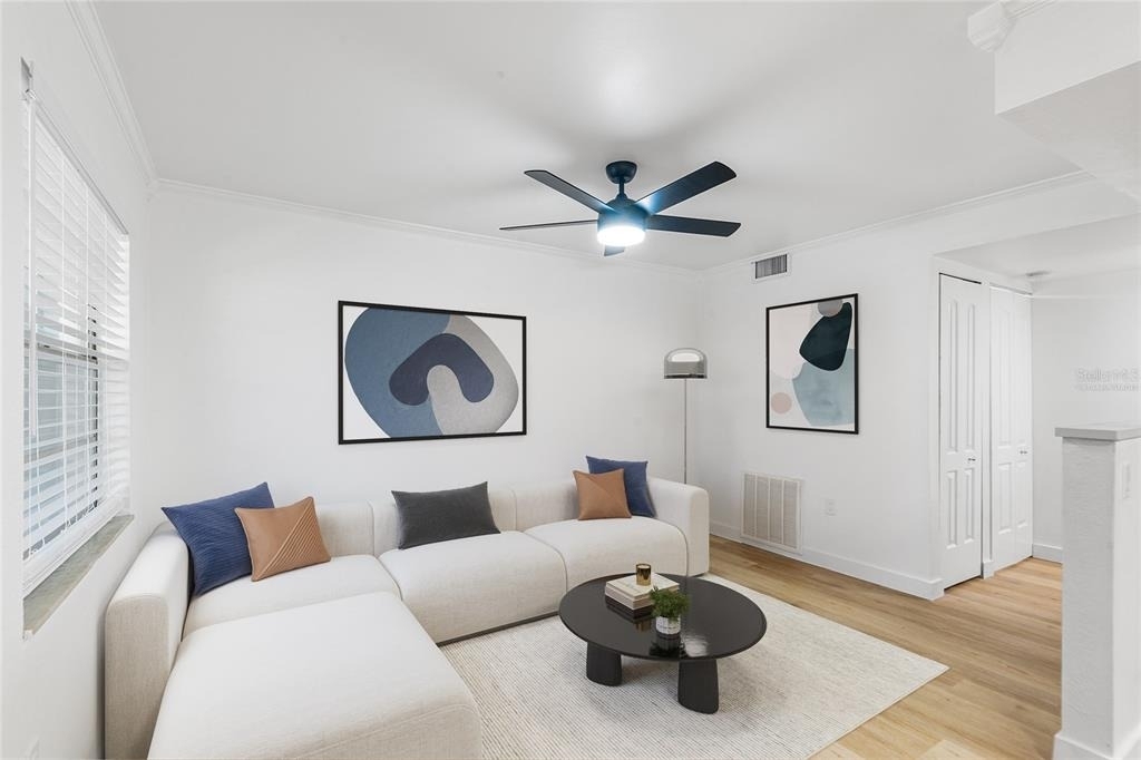 555 62nd Street S - Photo 2