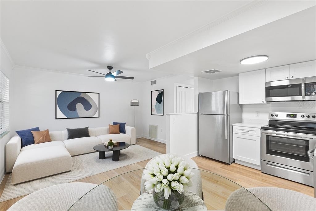 555 62nd Street S - Photo 4