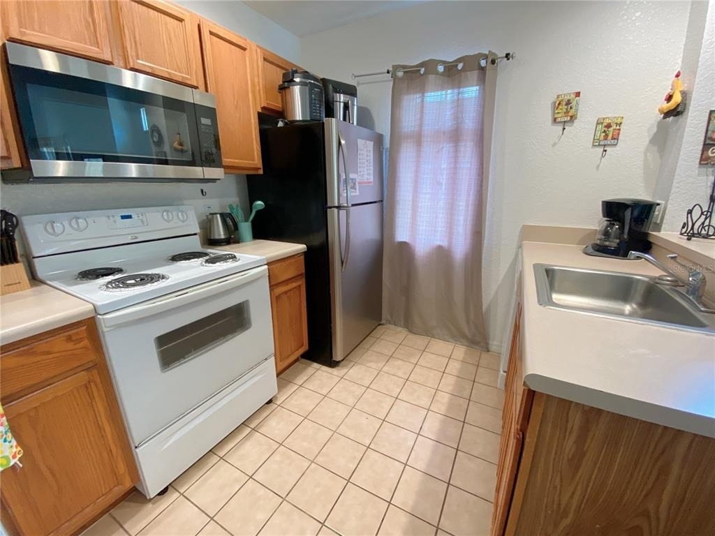 4552 Jonafree Lane - Photo 3