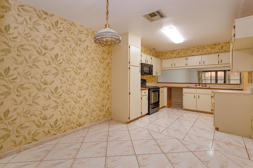8266 Ambrose Cove Way - Photo 4