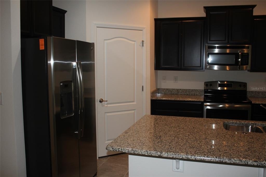 2909 Top Water Way - Photo 3