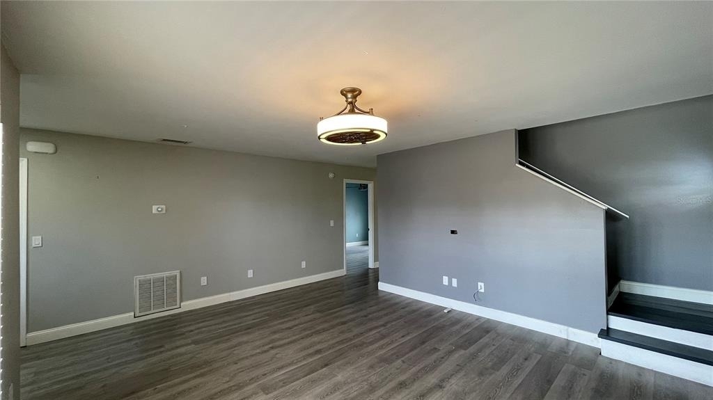 3791 Huntwicke Boulevard - Photo 6
