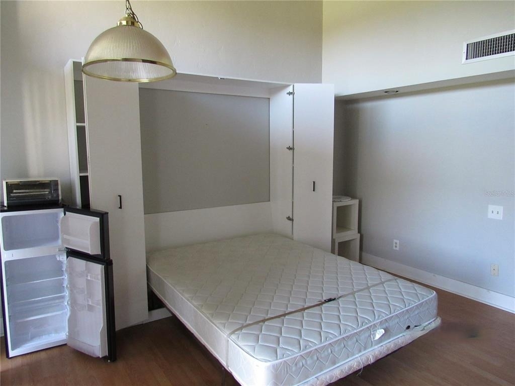 157 Palm View Court - Photo 2