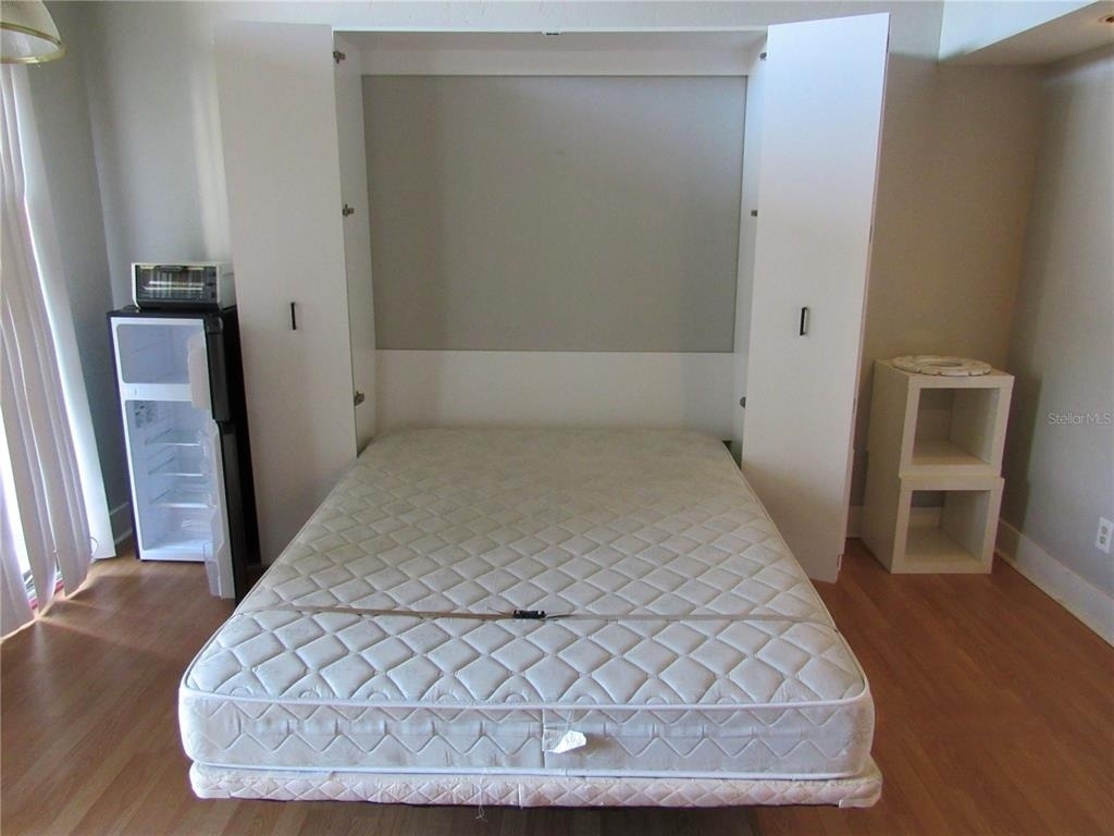 157 Palm View Court - Photo 3
