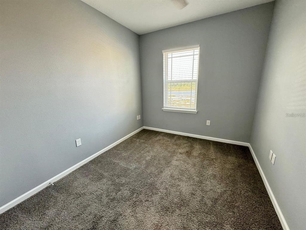 930 Lakefront Village Drive - Photo 13