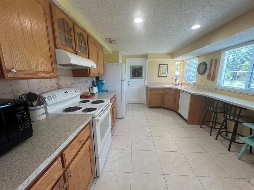 650 Hartford Drive Nw - Photo 5