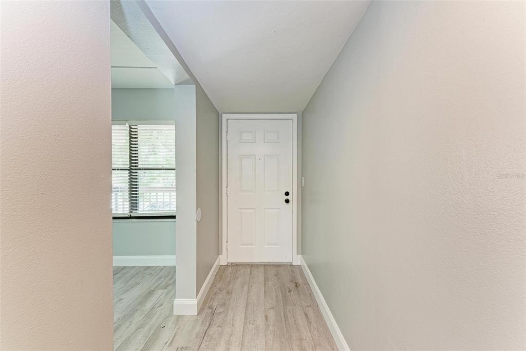 515 30th Avenue W - Photo 1