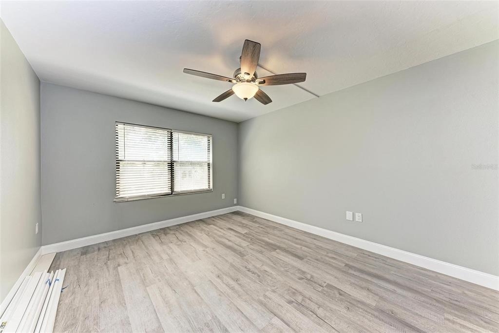 515 30th Avenue W - Photo 21