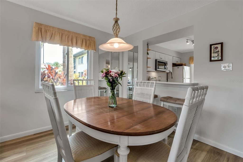 5224 Lake Village Drive - Photo 9