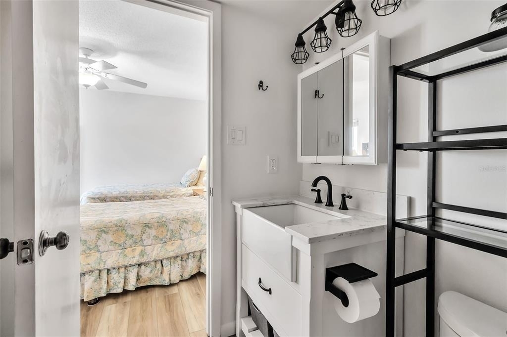 5224 Lake Village Drive - Photo 30
