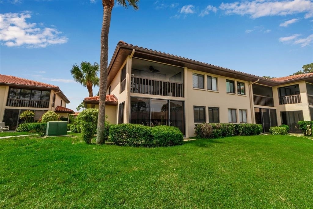 5224 Lake Village Drive - Photo 32