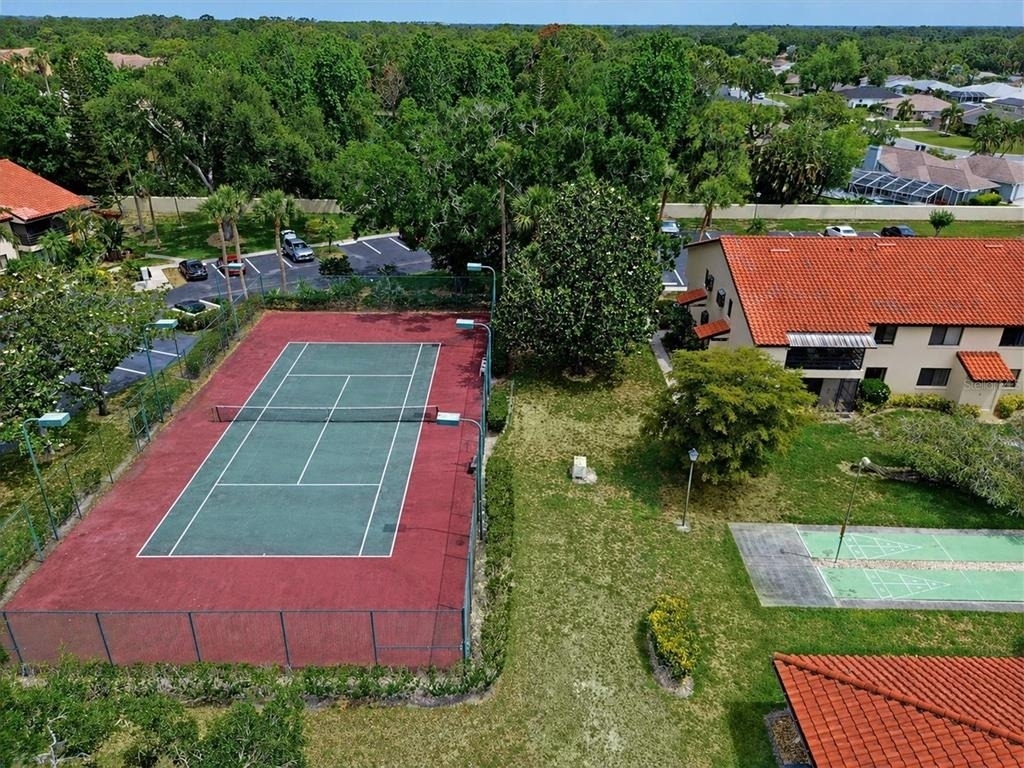 5735 Gardens Drive - Photo 38