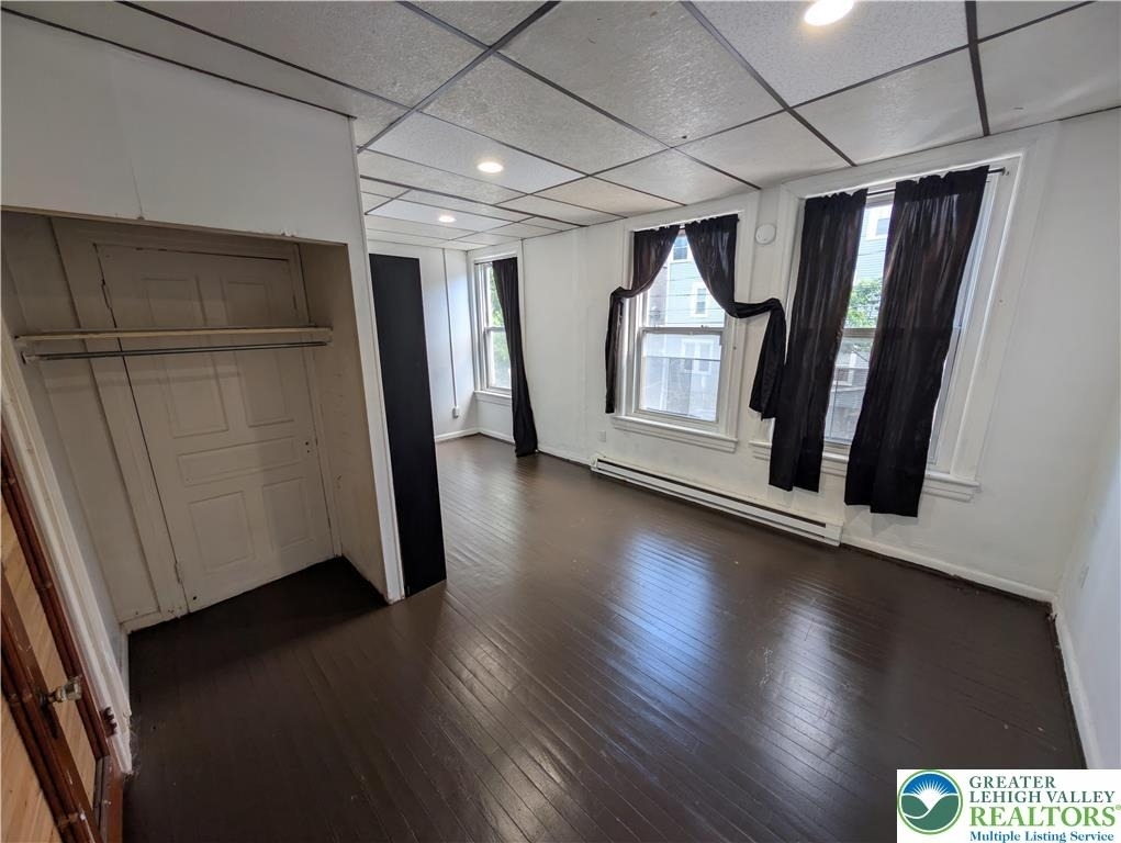 729 E 4th Street - Photo 8