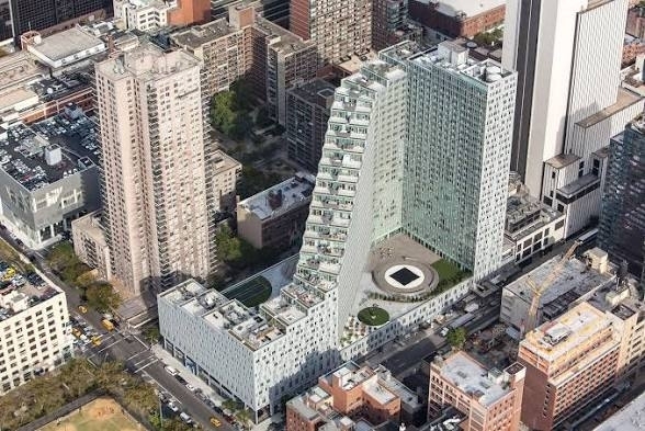 West 54th Street - Photo 7