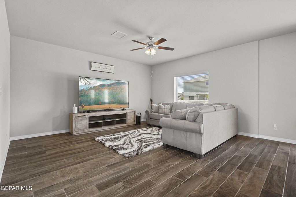 12245 Desert Pine Avenue - Photo 24
