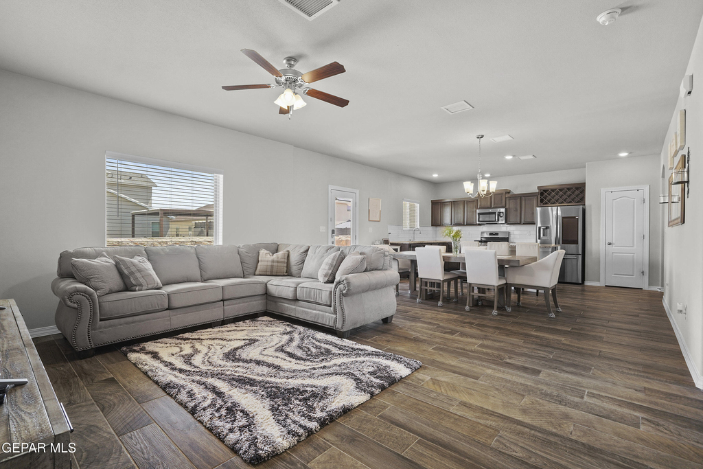 12245 Desert Pine Avenue - Photo 5