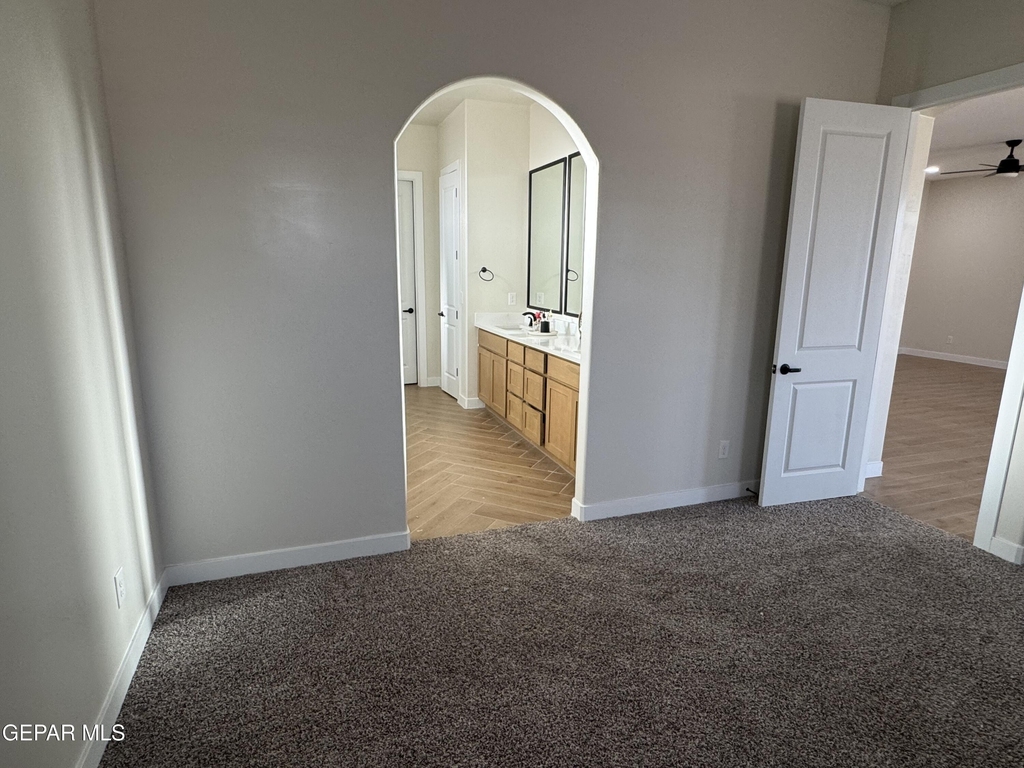 13988 Summer Hail Avenue - Photo 9