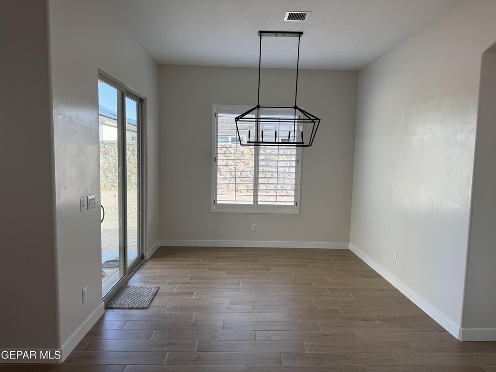 13988 Summer Hail Avenue - Photo 7