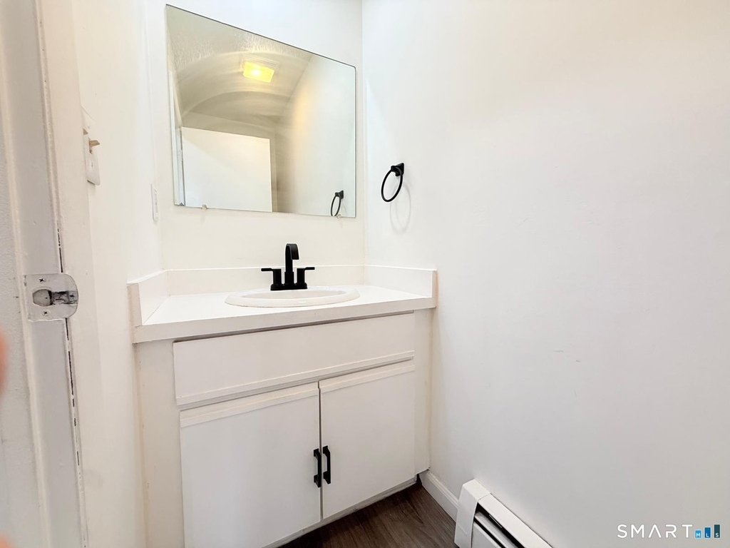 383 Lombard Street - Photo 7