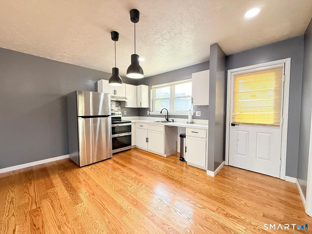 383 Lombard Street - Photo 4