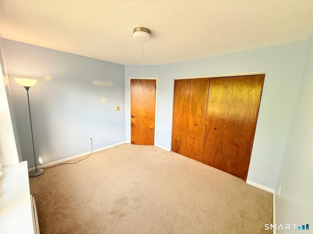 383 Lombard Street - Photo 8