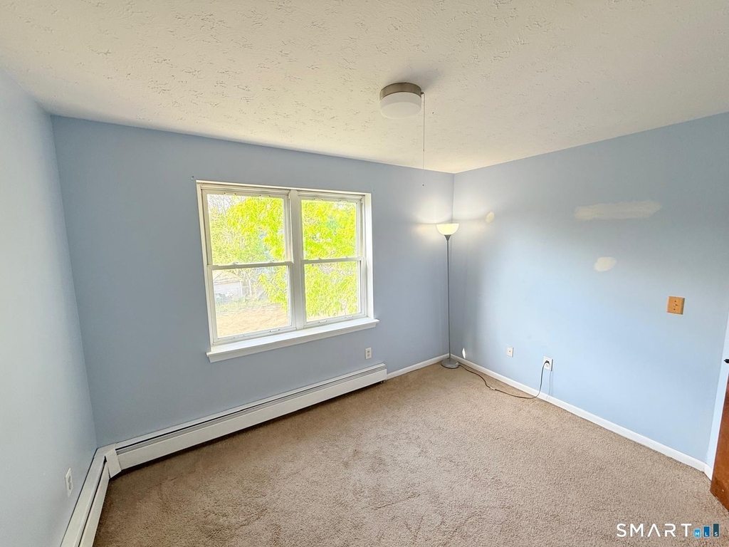 383 Lombard Street - Photo 12