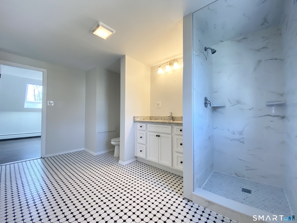 79 Avon Street - Photo 8