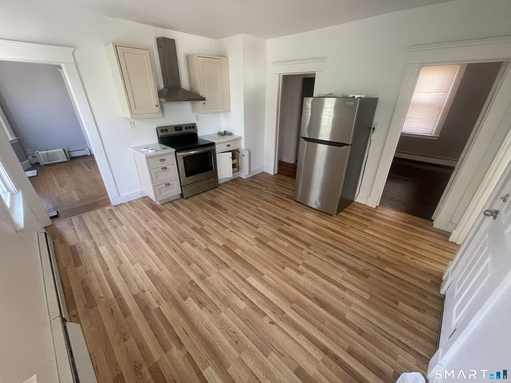 89 Beacon Street - Photo 3
