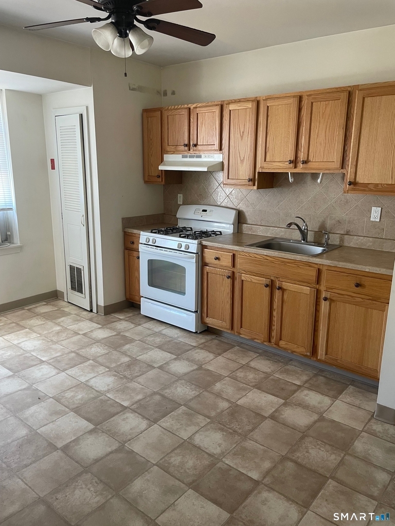872 State Street - Photo 6