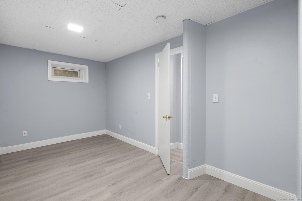 61 Revere Street - Photo 9