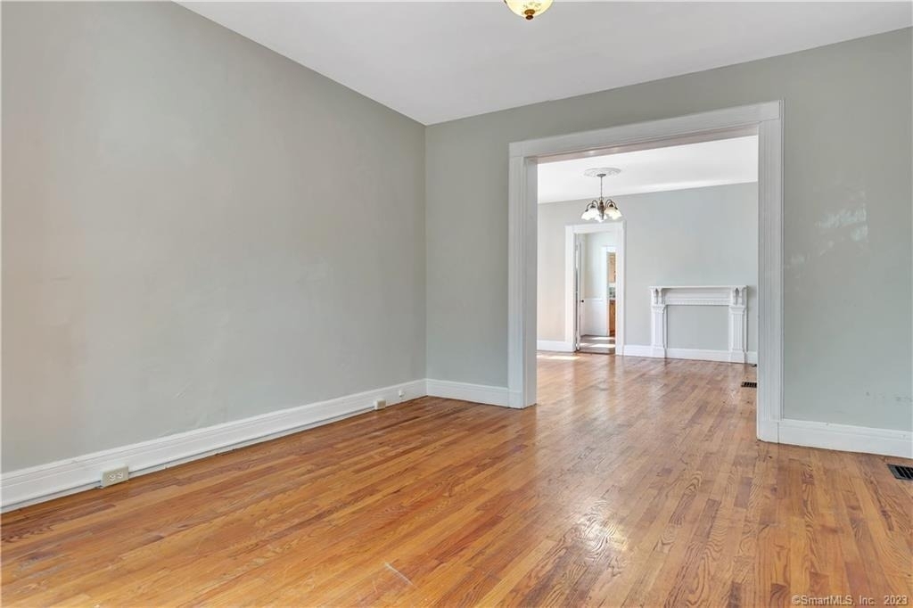 28 Edwards Street - Photo 7