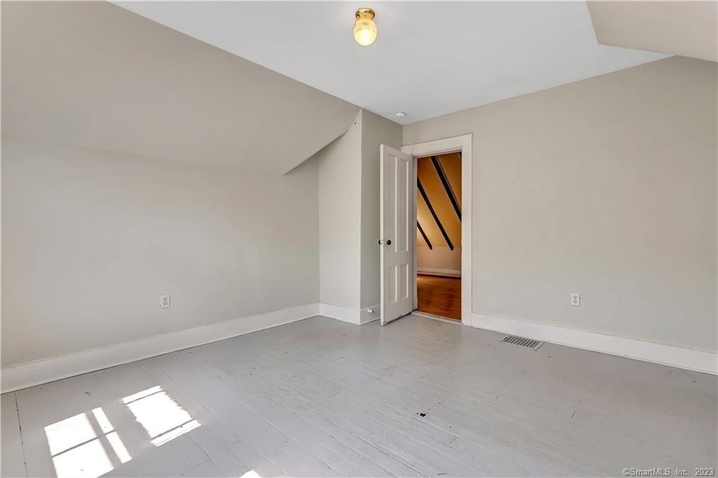 28 Edwards Street - Photo 25