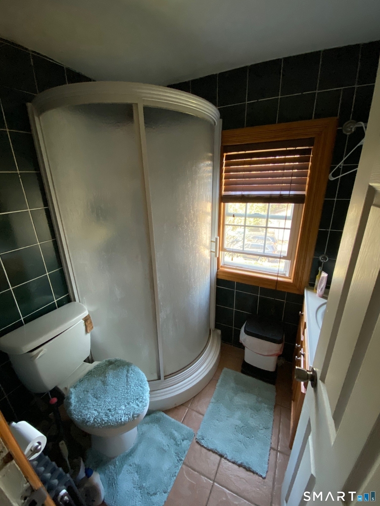 39 Holmes Avenue - Photo 2