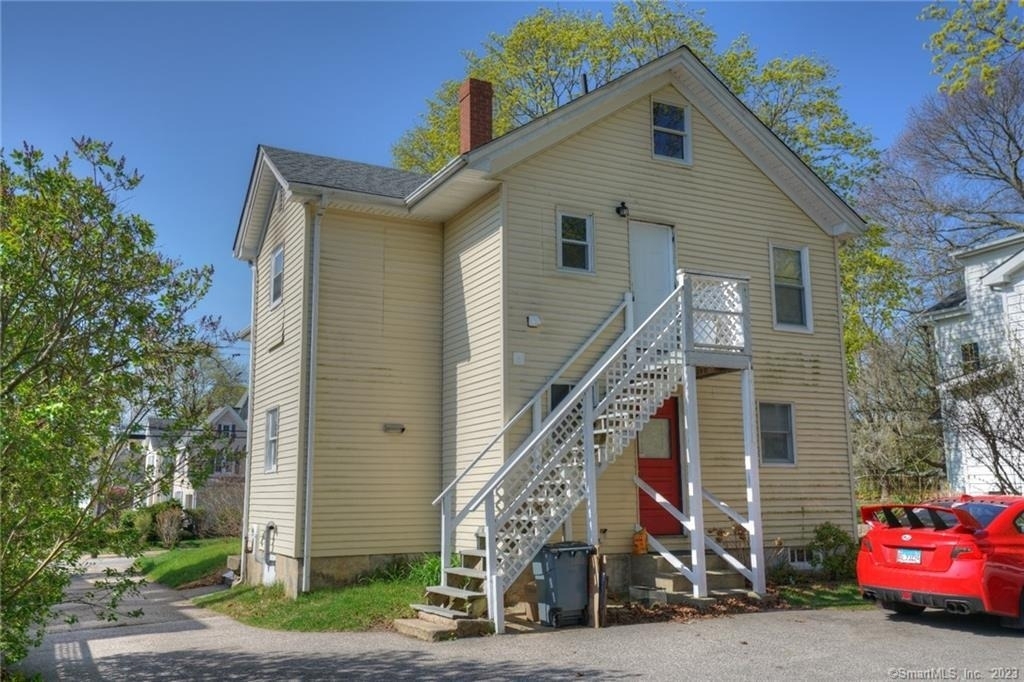 143 Broad Street - Photo 1