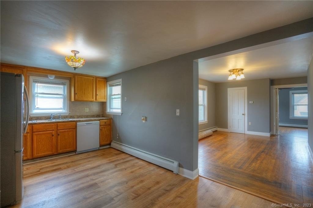 143 Broad Street - Photo 4