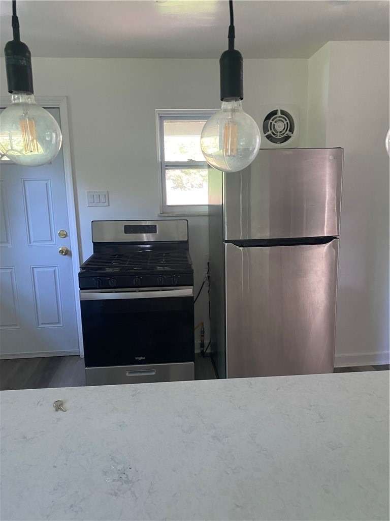 1371 Crucible St - Photo 5