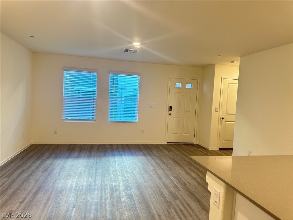 9918 Saffron Hills Street - Photo 6