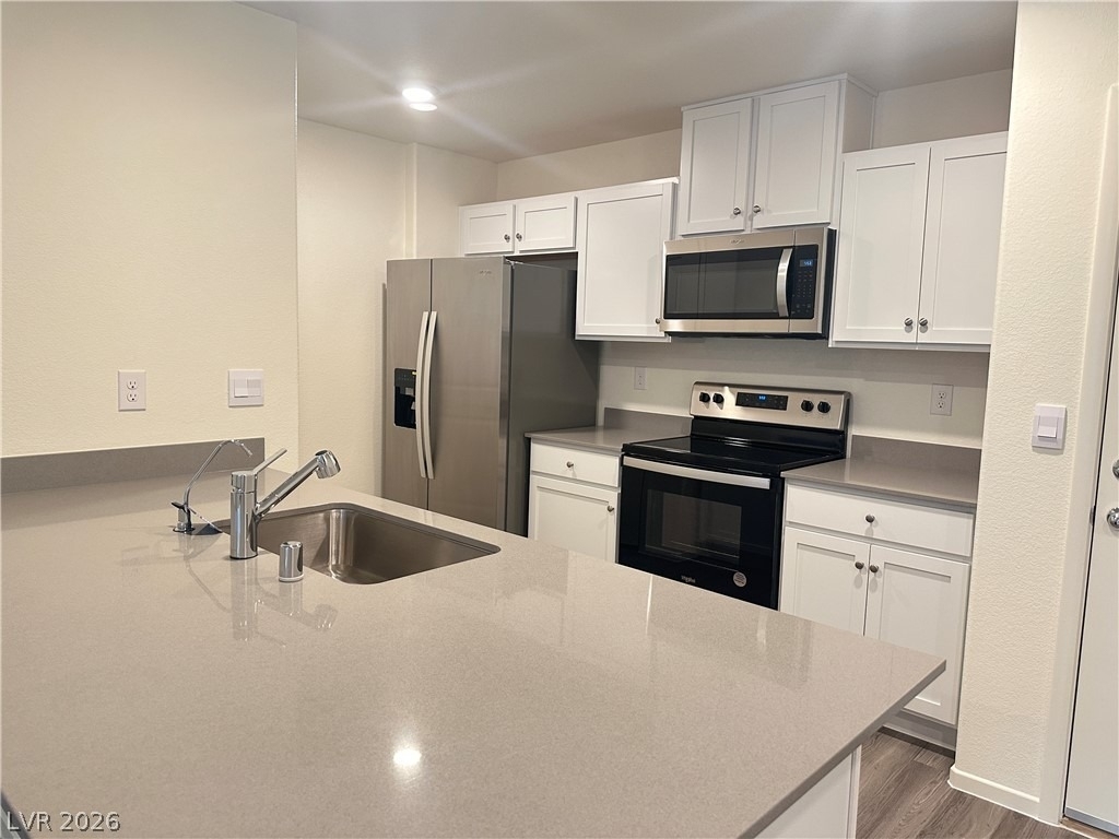 9918 Saffron Hills Street - Photo 7