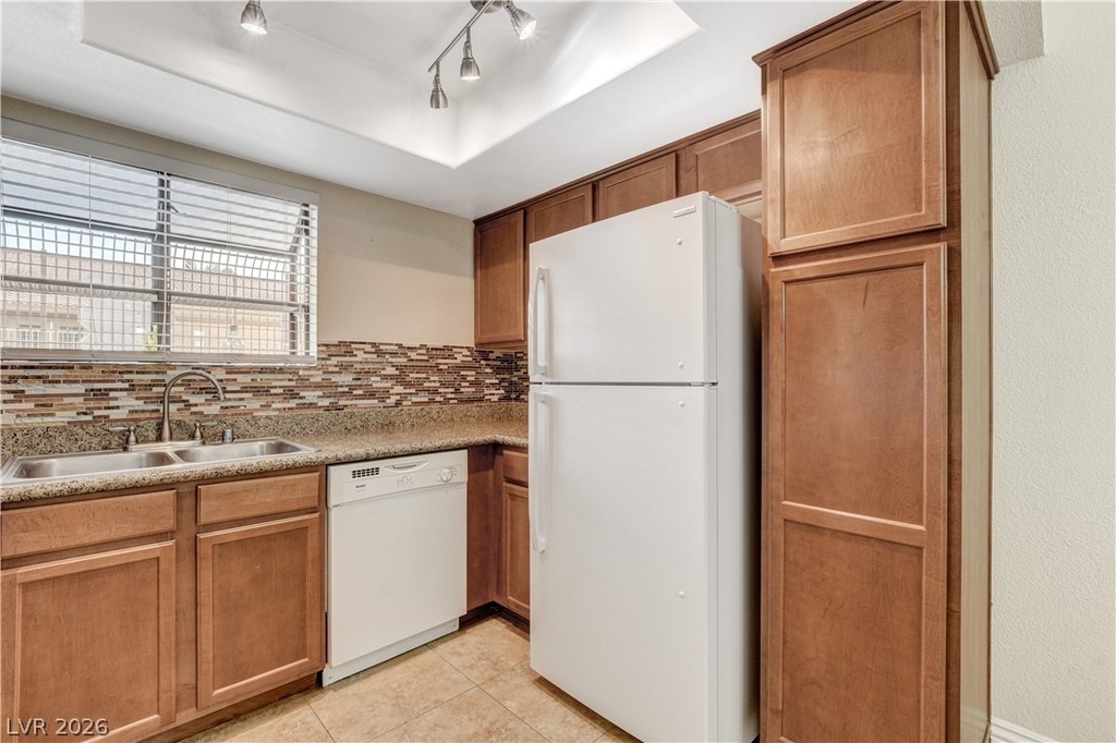 7200 Pirates Cove Road - Photo 13