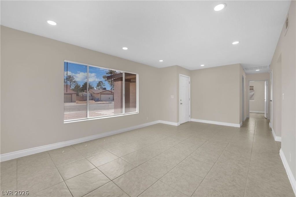 7156 Enterprise Drive - Photo 6