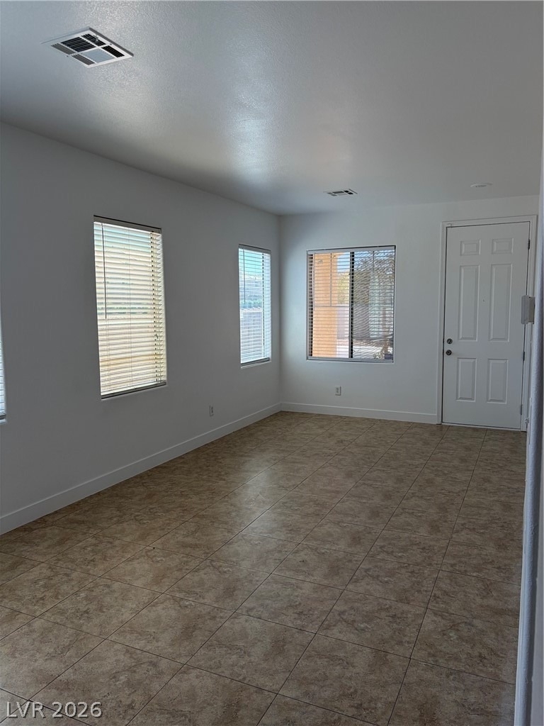 8092 Imperial Treasure Street - Photo 3