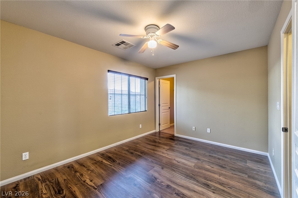 5288 Judkins Drive - Photo 7
