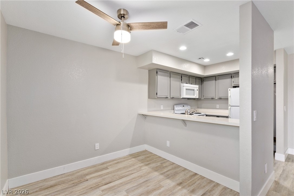 2220 Pine Breeze Lane - Photo 8